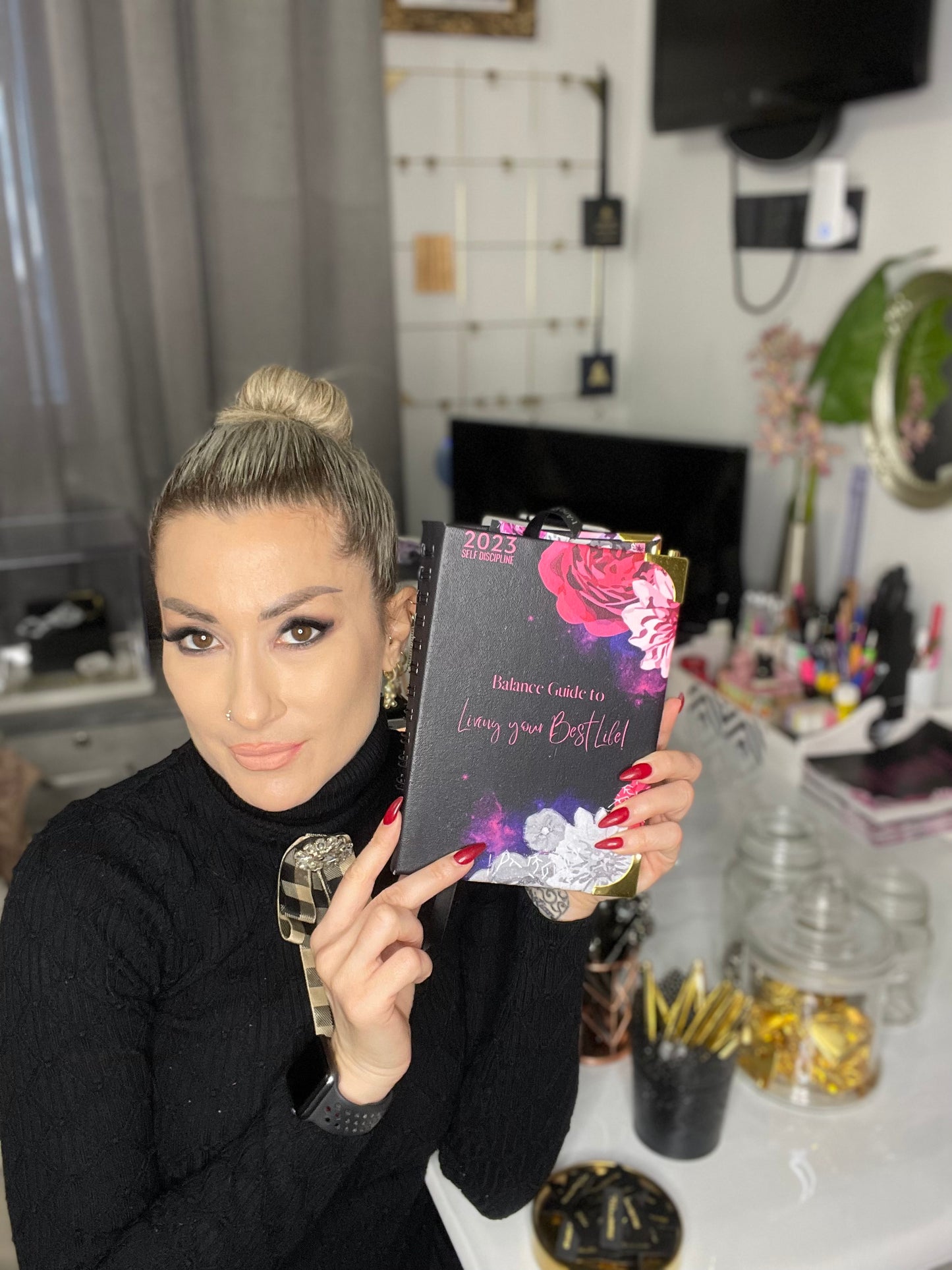 (18x25) 2023 | Self Discipline Diary Planners