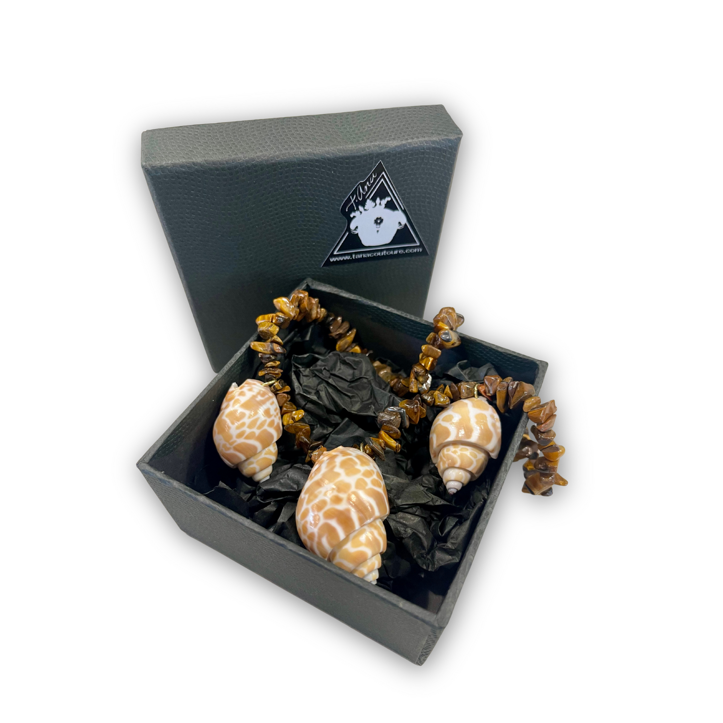 “Conchiglia di Forza” Tiger Eye & Sea Shell Necklace
