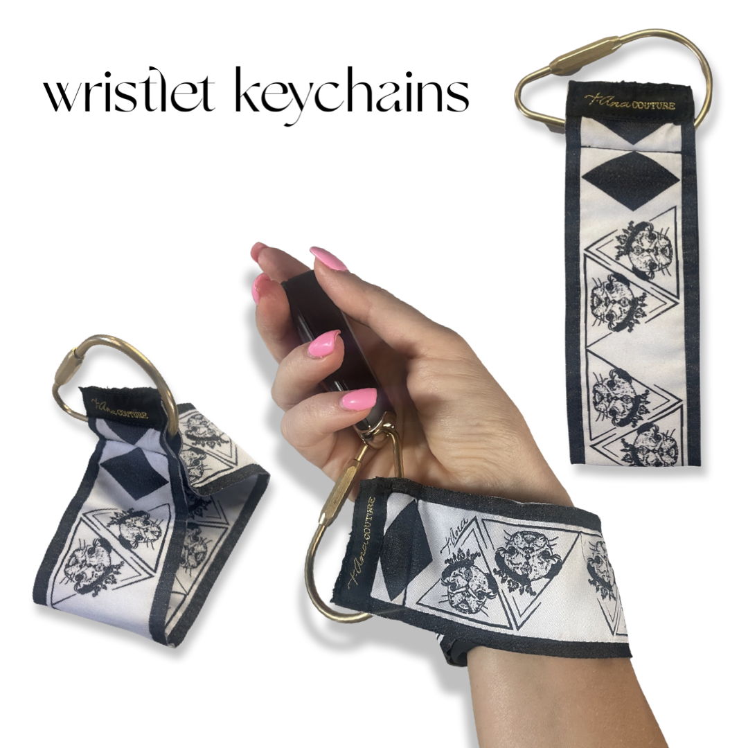 Bianco e Nero woven wristlet keychain