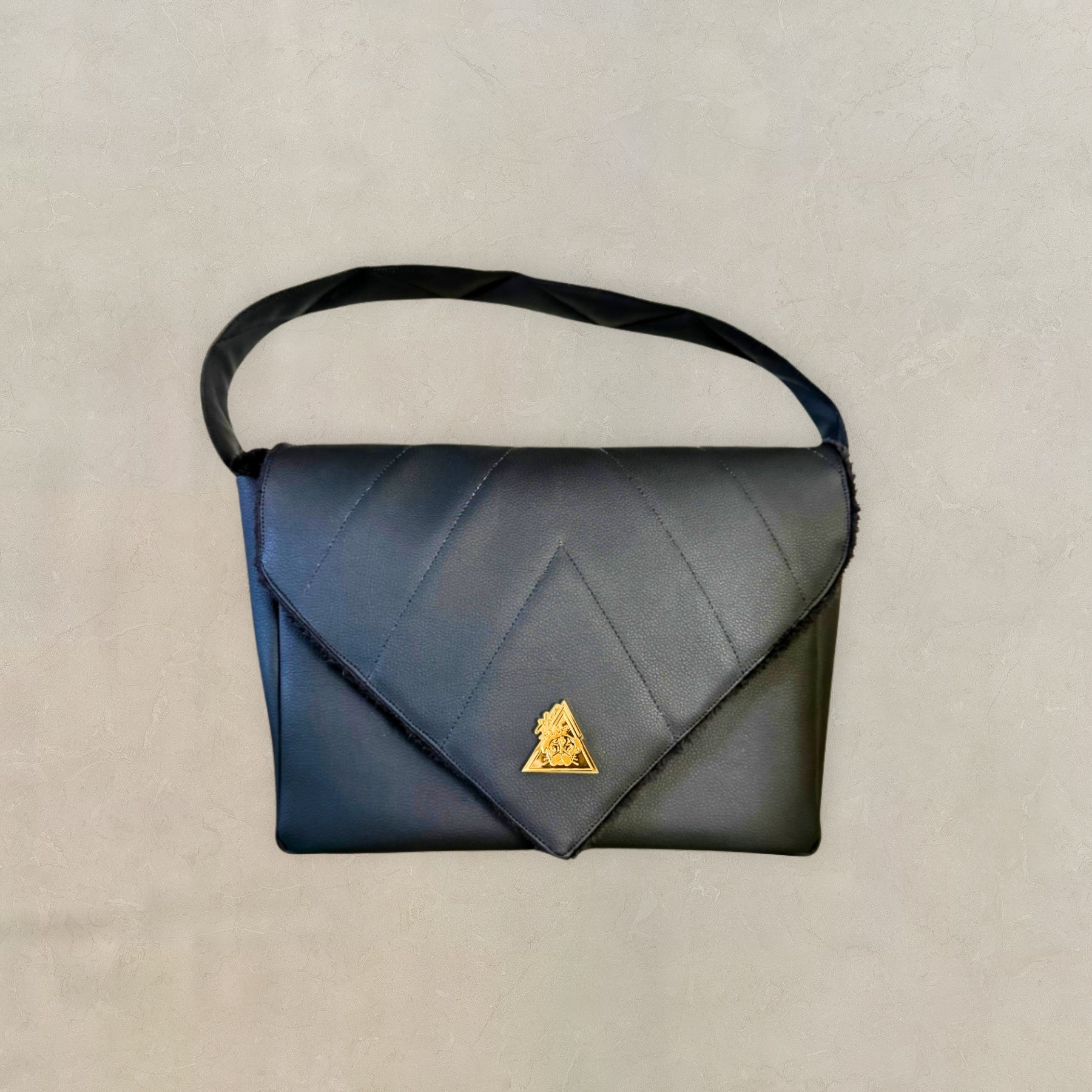 El Clásica Elysian Eclipse CarryAll Mini black handbag, front view