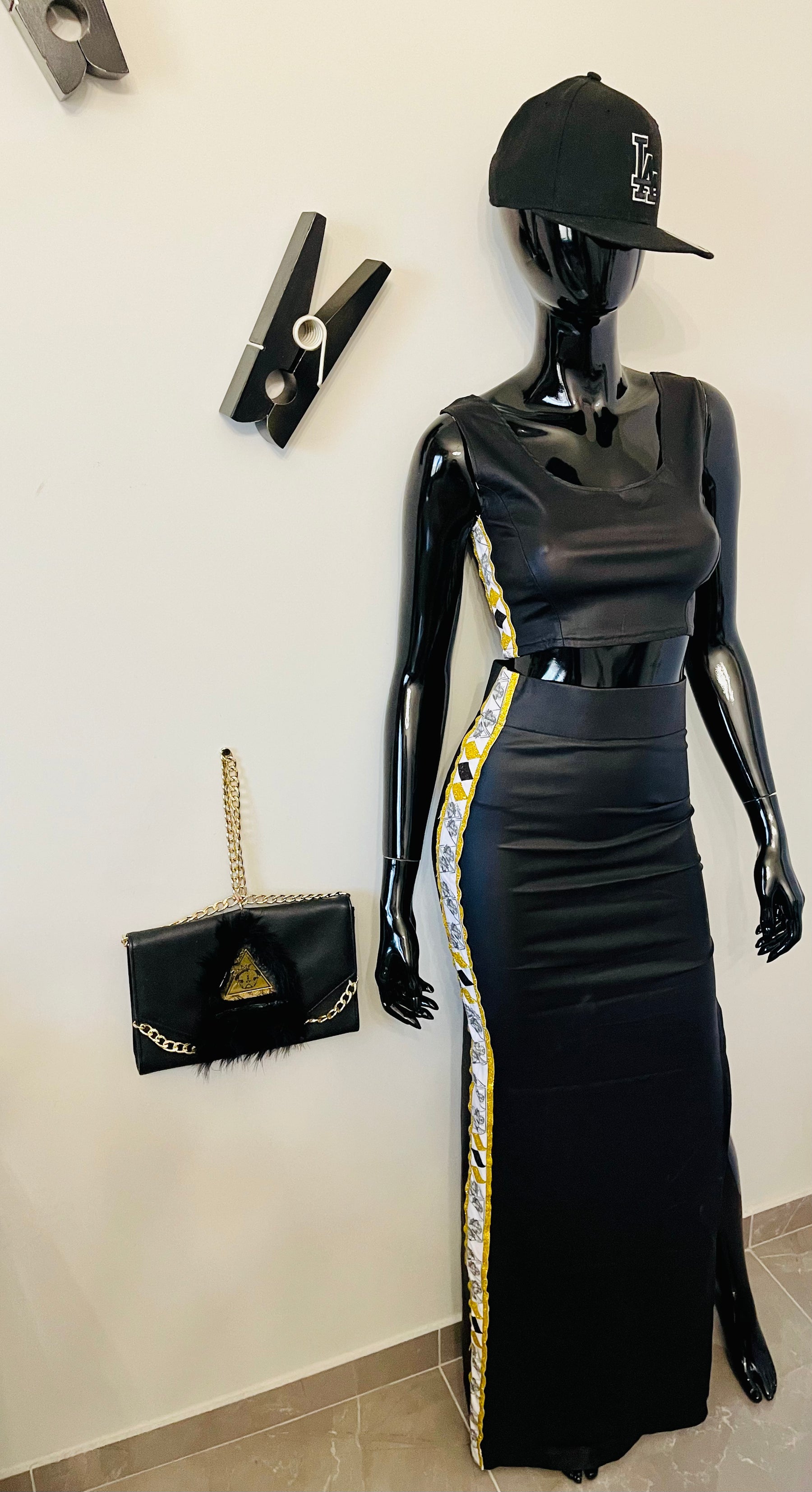 Bellezza Nero crop top and maxi skirt set, additional view