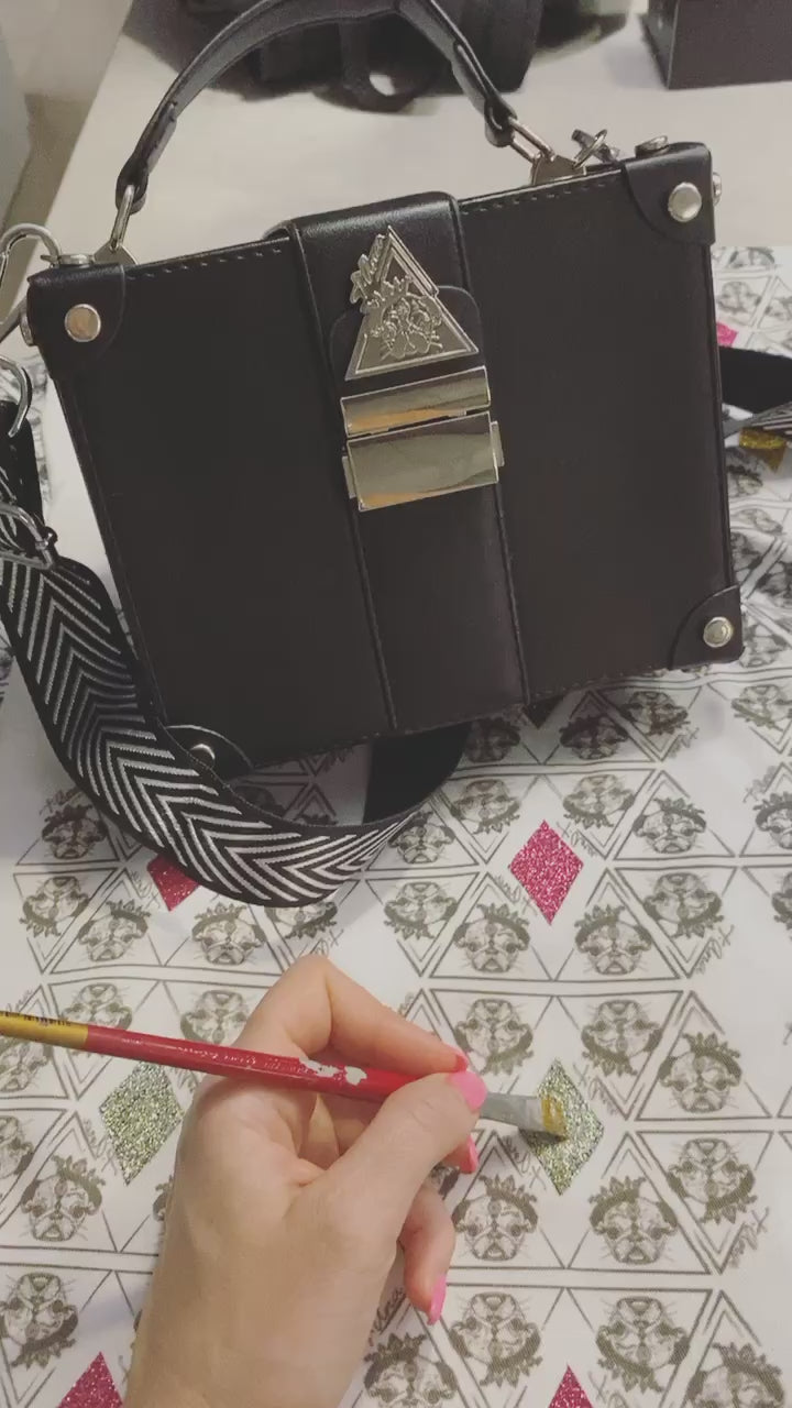Fluorescent Universe Scuro structured handbag, Maison Archive video