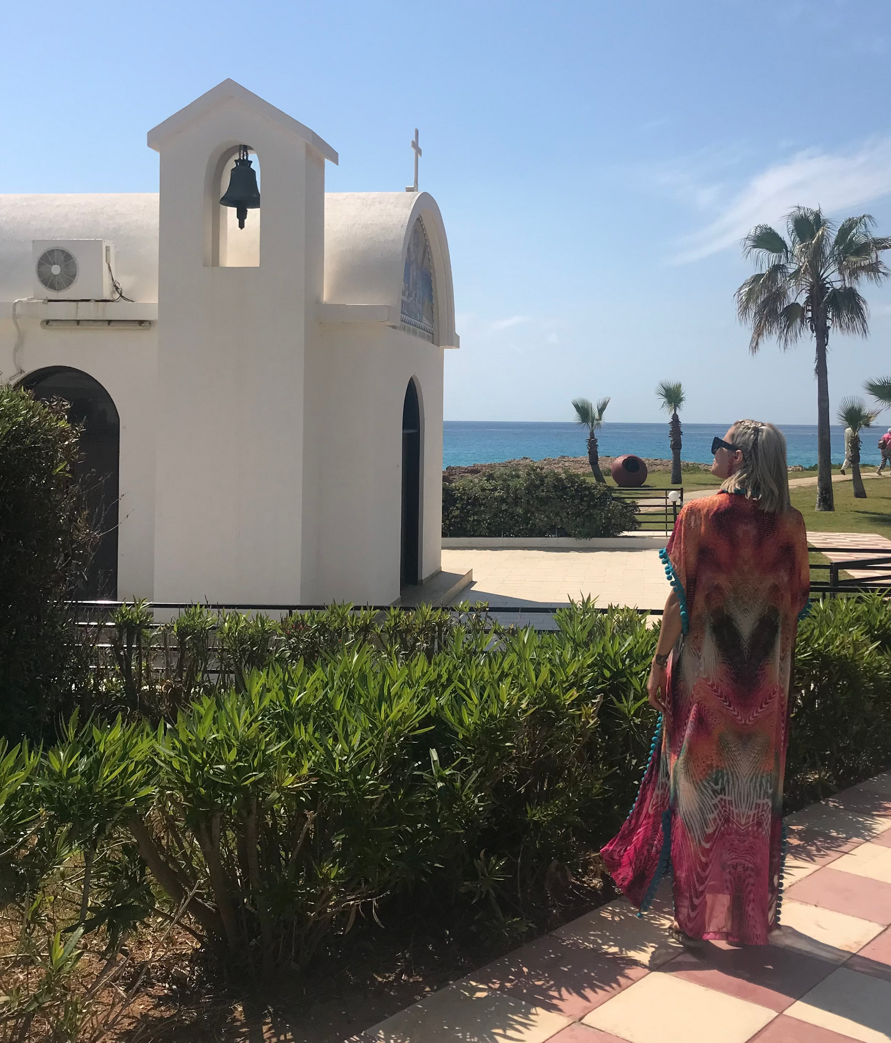 Garden of Eden floral caftan, additional view
