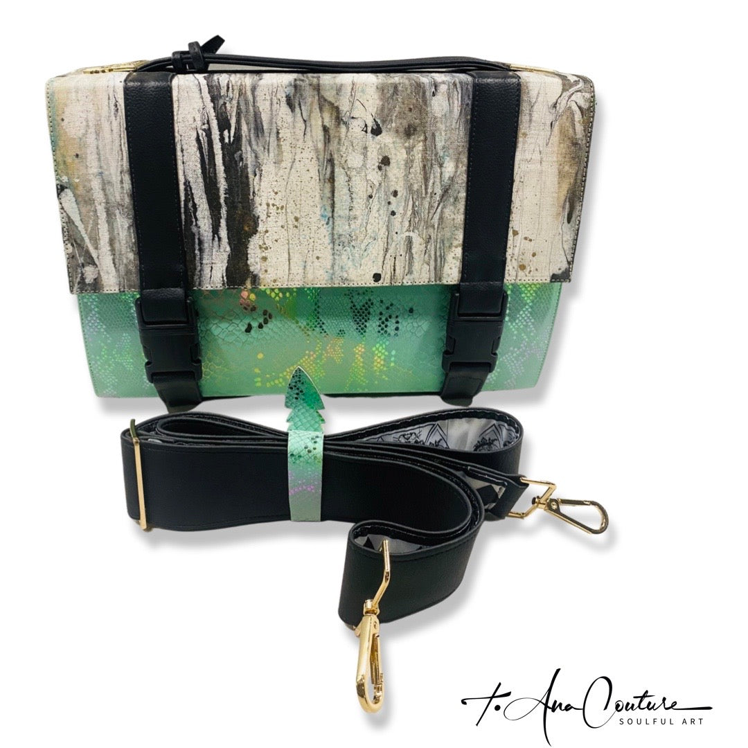 “Iridescent Pistacchio Universe” Art Collection Hangbag (-30% auto checkout)