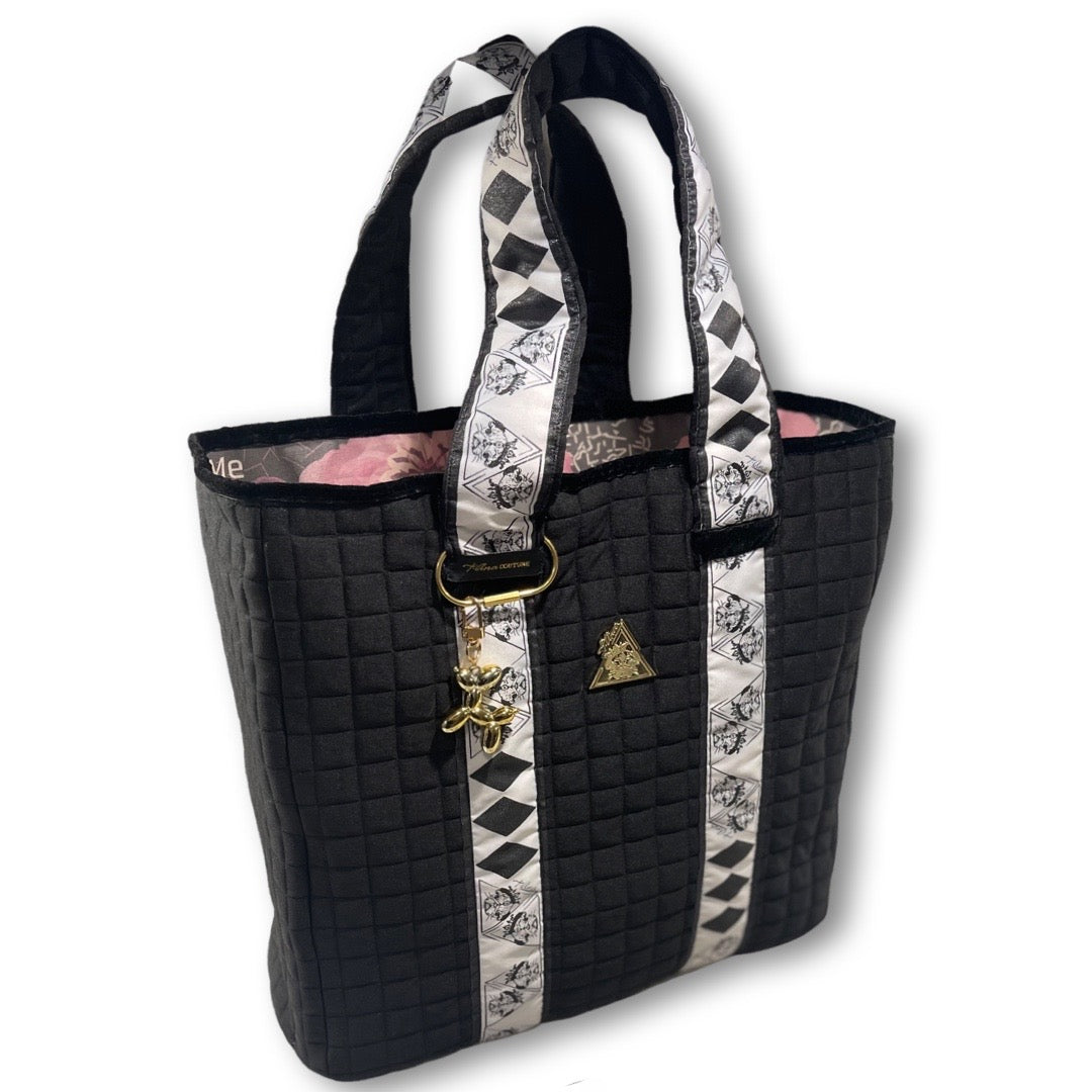Voluminous Millionaria Nero padded black handbag, Maison Archive