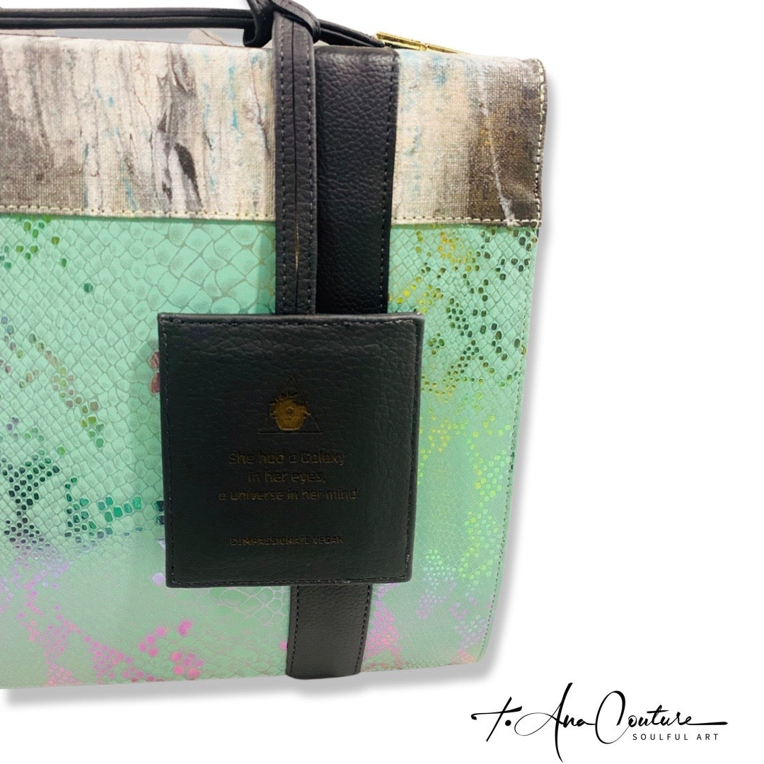 “Iridescent Pistacchio Universe” Art Collection Hangbag (-30% auto checkout)