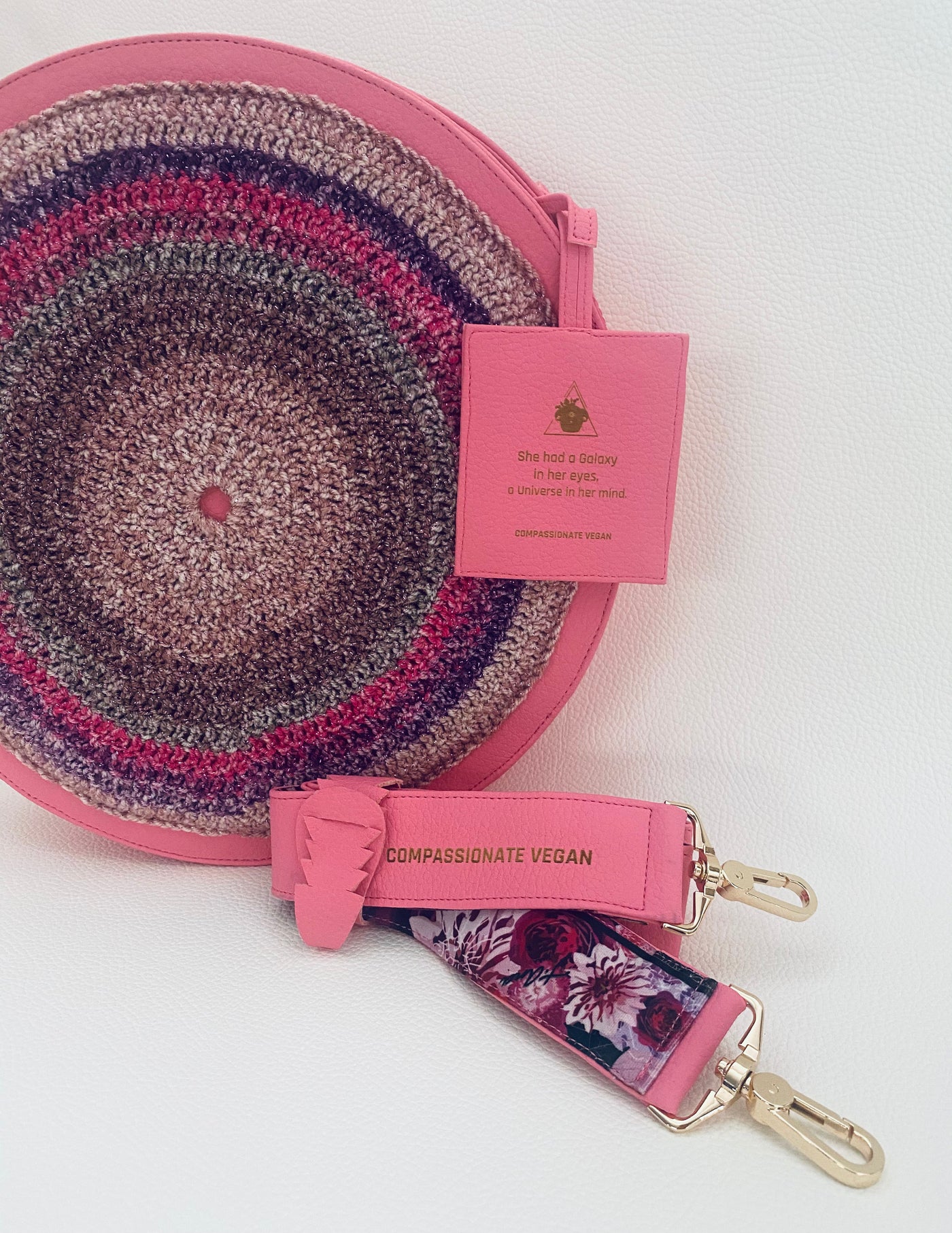 Fluorescent Pink Passion hand-knit handbag, additional view
