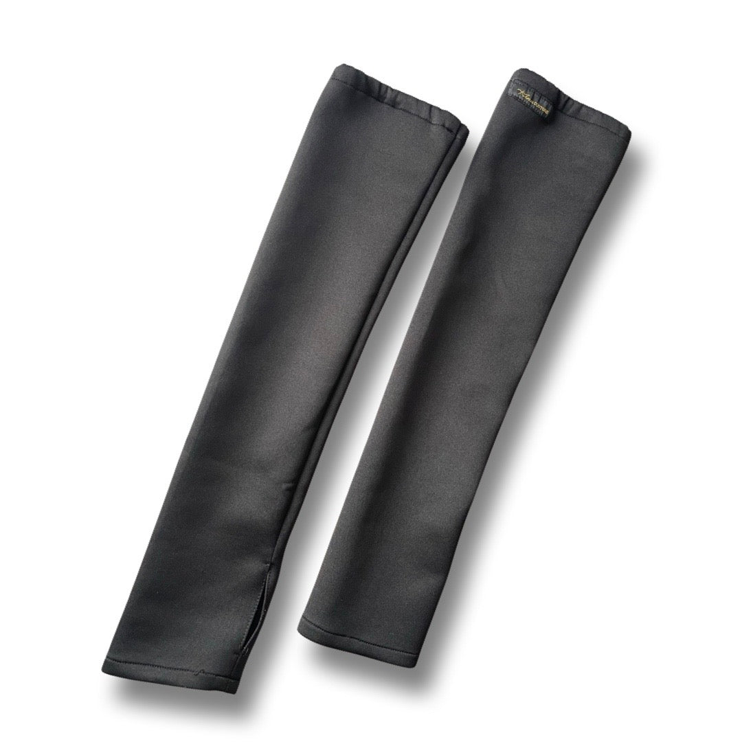 Il Classico Nero arm warmers, detail view