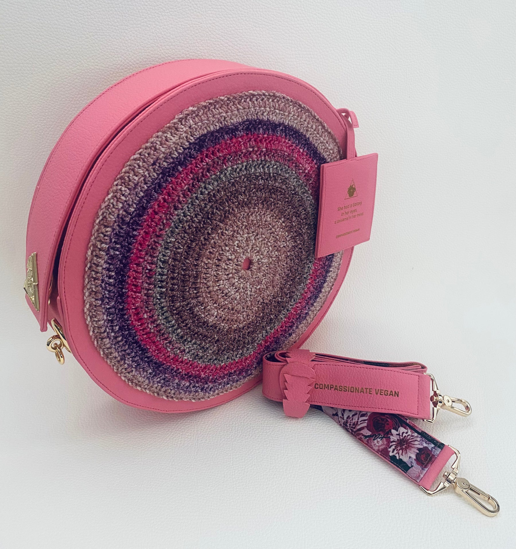 Fluorescent Pink Passion pink and purple handbag, detail view