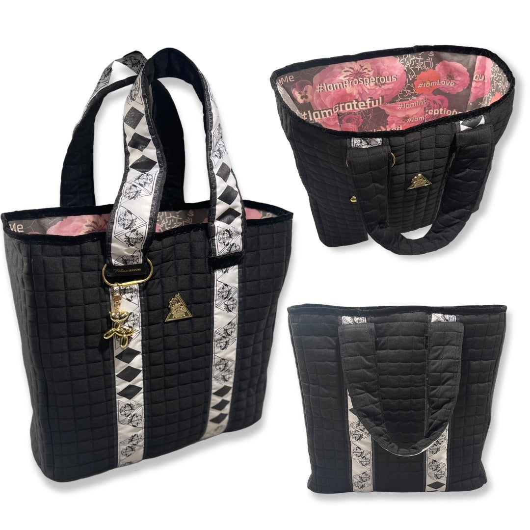 “Voluminous Millionaria” Nero handbag